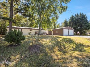 408 Sherrill Farm Rd, Lincolnton, NC 28092