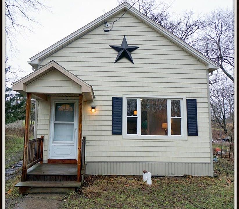 1st image of 94 Bellevue Ave
