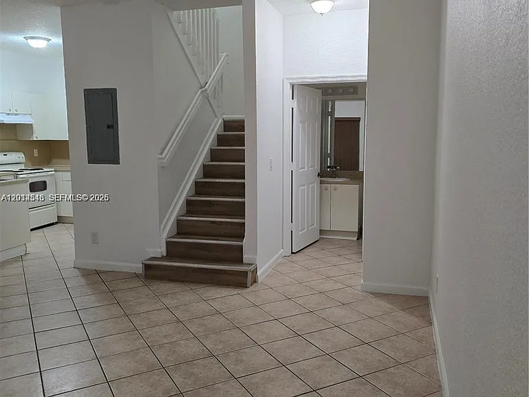 1304 N Santa Catalina Cir #1304 — Photo 17