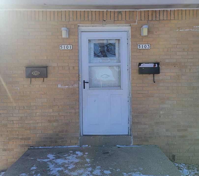 1st image of 5101 W Lincoln Creek Dr
