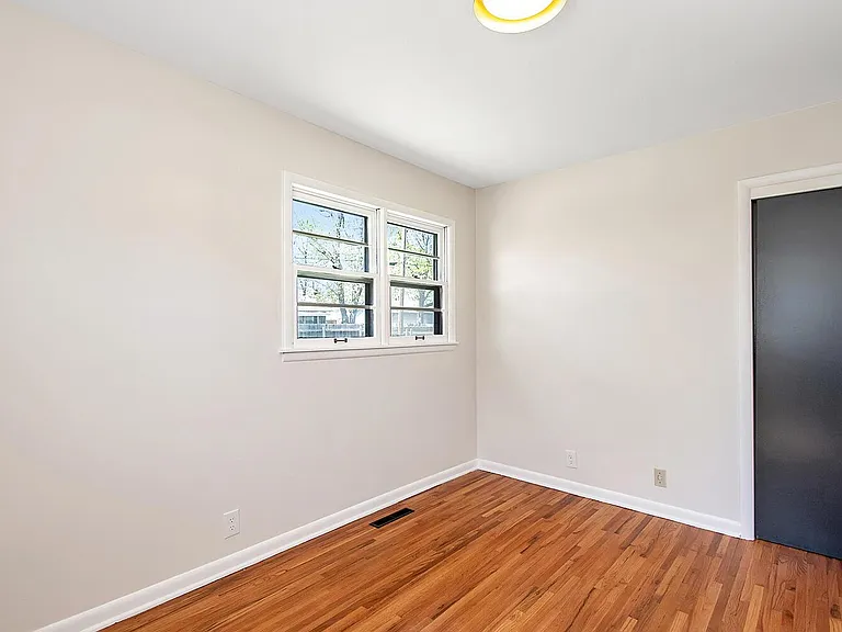 1239 N Cramer St — Photo 12