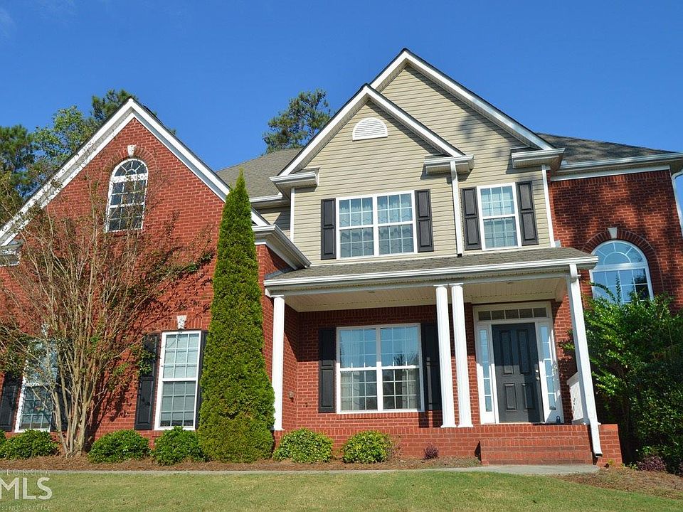 1st image of 15 Highbush Ct