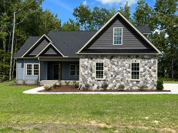 1703 Happy Trail Court, Greenville, NC 27834