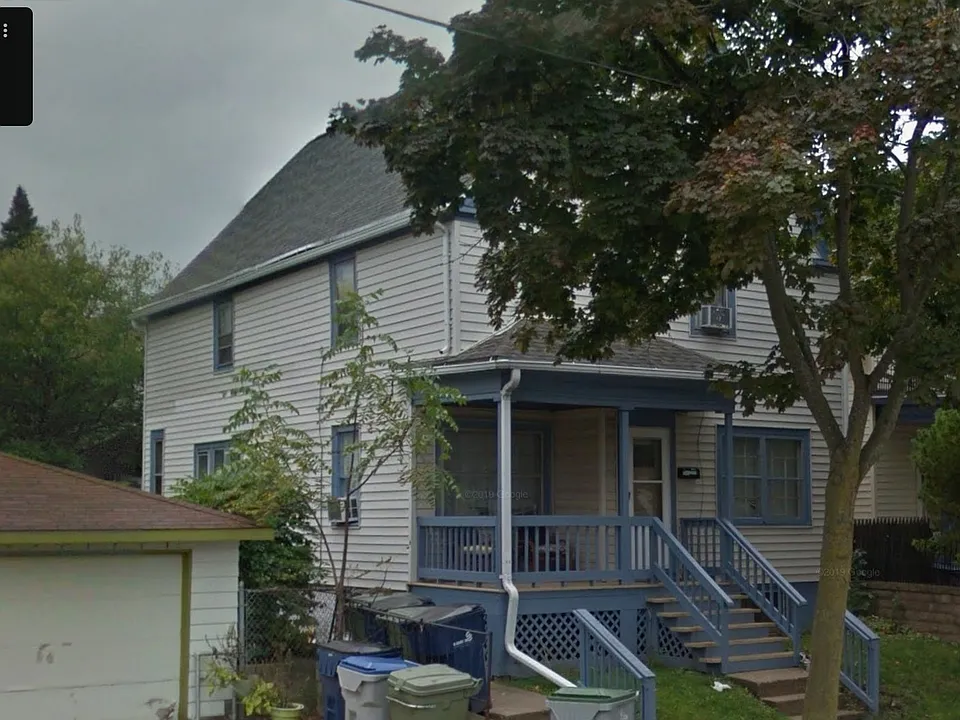 425 E Smith St #1