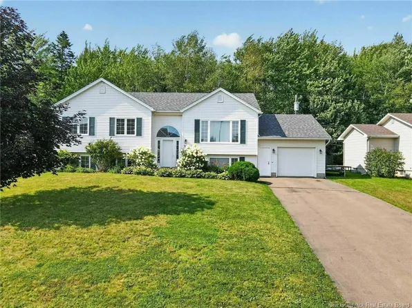 91 Old Oak Cres, Moncton, NB E1A 6W3