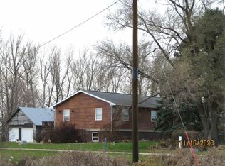 15796 270th St, Conrad, IA 50621