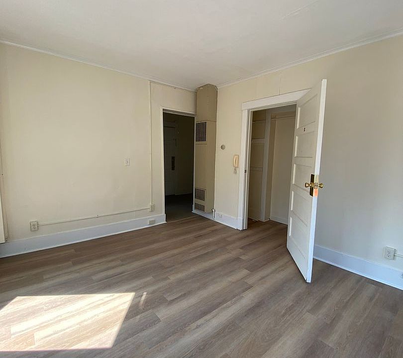 2nd image of 229 1st Ave N APT 200