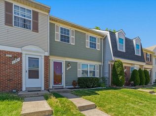 8582 Adamson St, Manassas, VA 20110