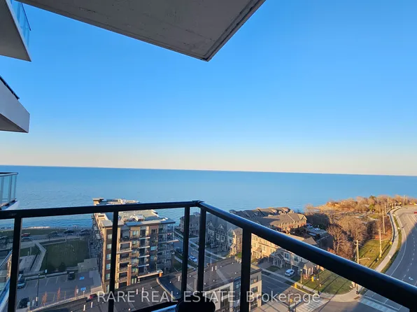 385 Winston Rd #1309, Grimsby, ON L3M 0J3