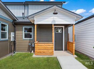 1481 N Bluffs Ridge Ln, Boise, ID 83704