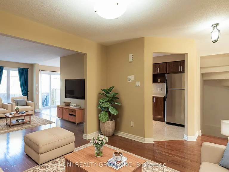 268 Tewsley Dr — Photo 6