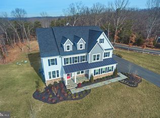 15800 Delaney Chase Way, Centreville, VA 20120