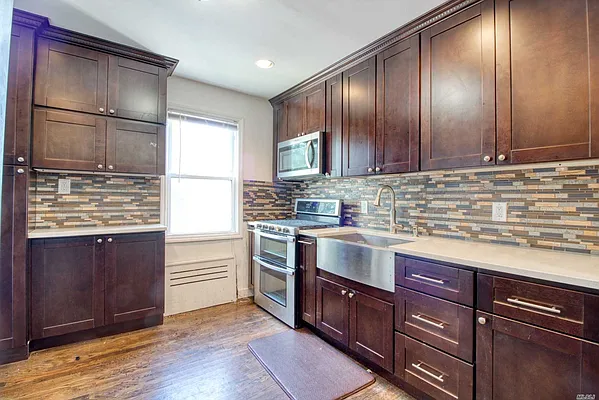 Sold by Prime Realty | media 13