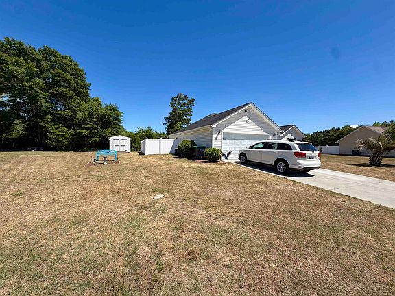 3rd image of 137 Adelphia Rd.