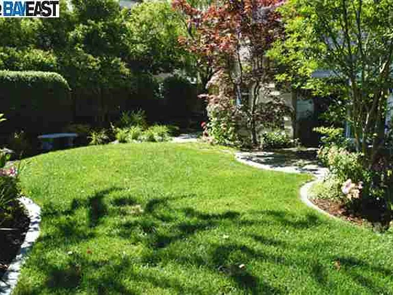 4973 Monaco Dr — Photo 8