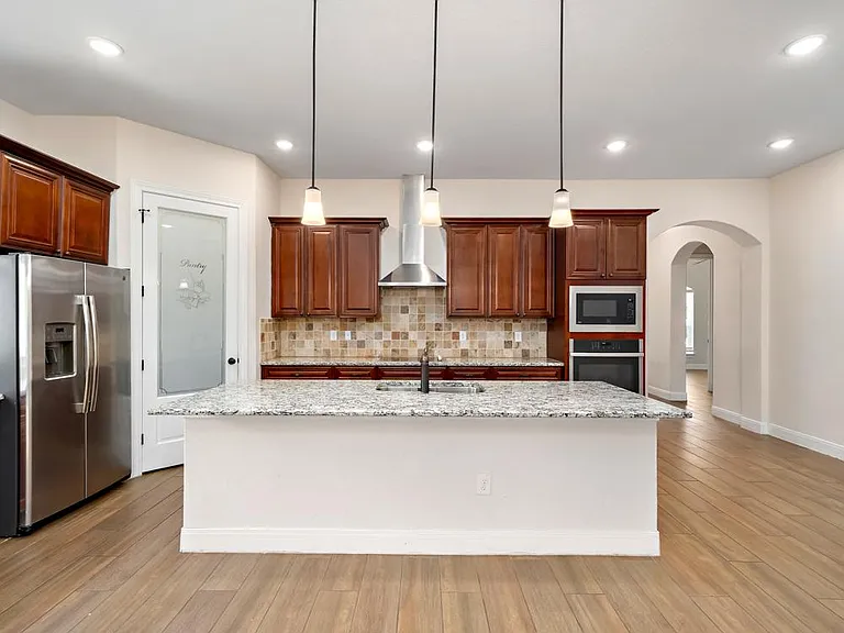 538 Carriage House — Photo 27