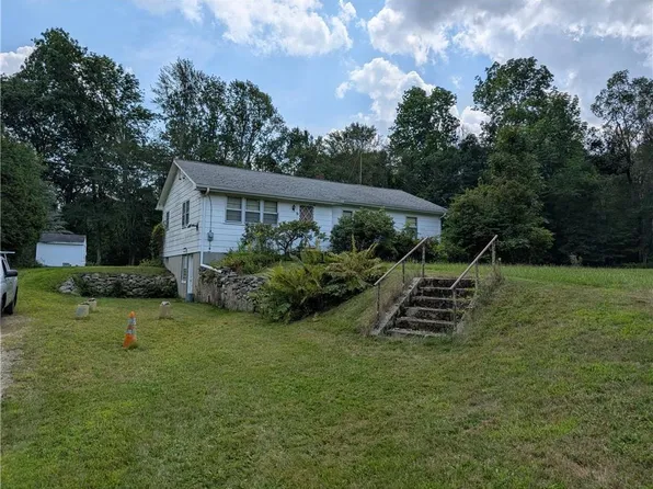 28 A North Rd, Foster, RI 02825
