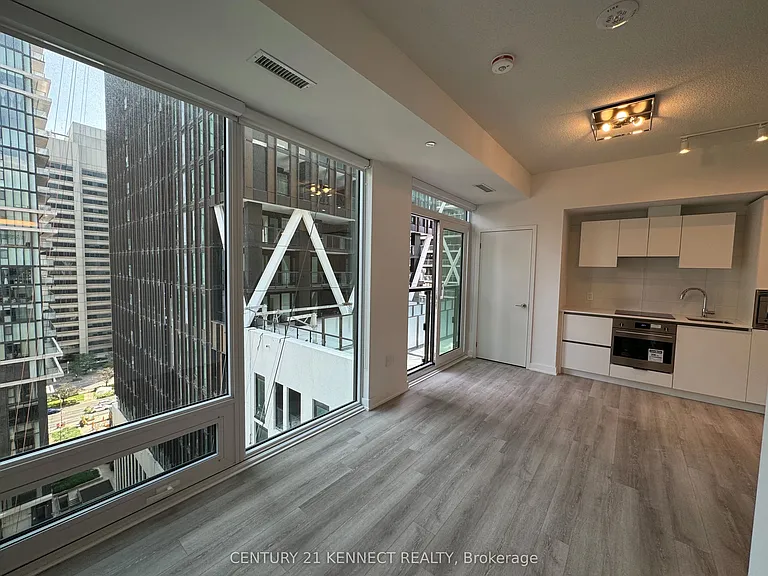 121 Saint Patrick St #1315 — Photo 6