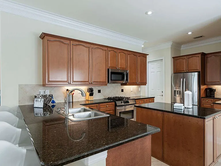 110 Tranquility Ln — Photo 10