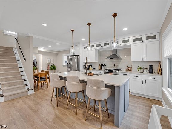 5th image of 4190 Wooster Rd