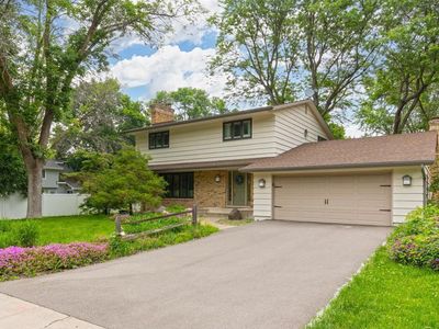 6521 Gleason Rd, Edina, MN, 55439