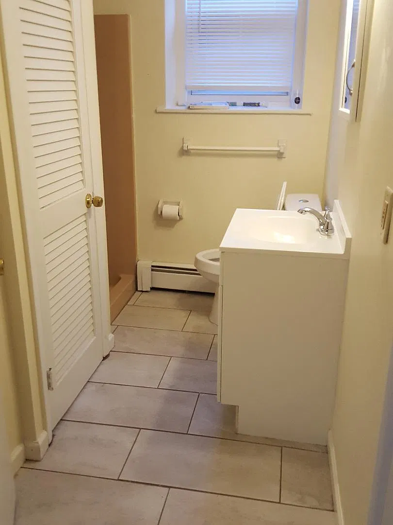 1 bed, 450 sqft, $1,350 — Photo 4