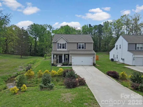 12120 Plover Dr, Charlotte, NC 28269