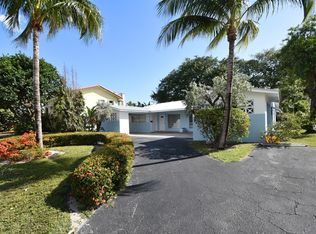 326 NE Wavecrest Way, Boca Raton, FL 33432