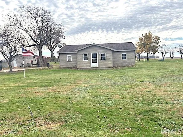 1365 E 825 S, Lynn, IN 47355