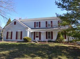 5496 Piccadilly Cir S, West Bloomfield, MI 48322