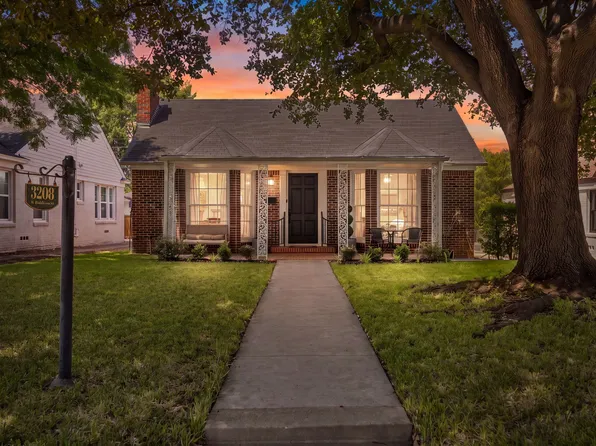 3208 W Biddison St, Fort Worth, TX 76109