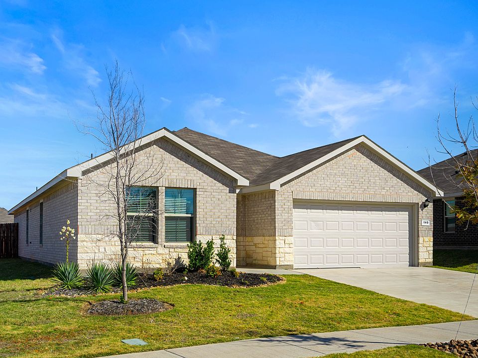 Covey Homes Azle_Exterior-17