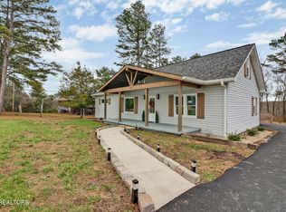 1177 Sparta Hwy, Crossville, TN 38572