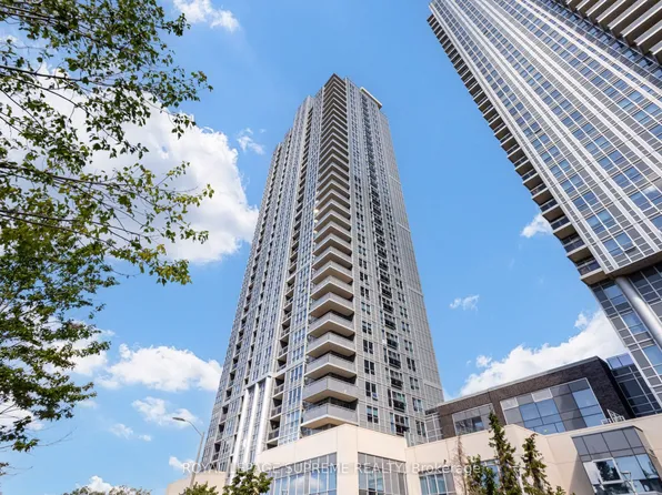 275 Village Green Sq, Toronto, ON