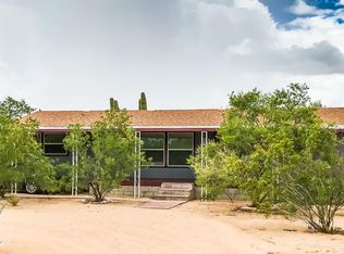 6525 N Gemstone Rd, Tucson, AZ 85743