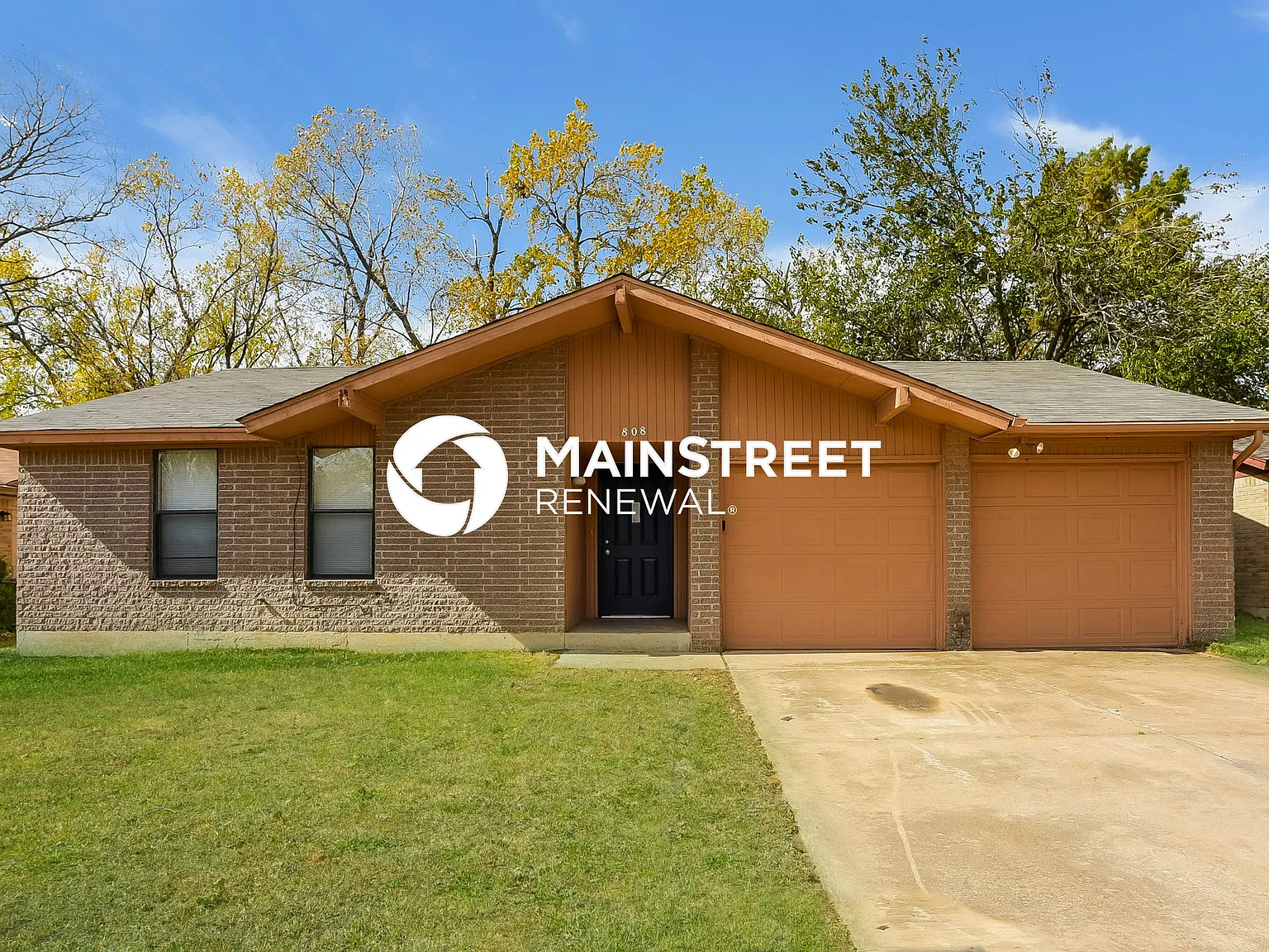 808 Branchwood Ct — Photo 3