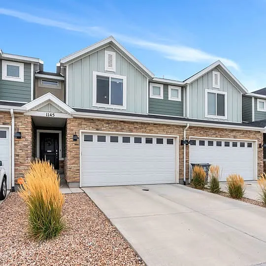 1145 W Fox Run Ave — Photo 1