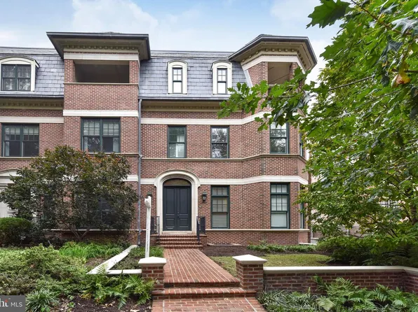 2733 Cathedral Ave NW, Washington, DC 20008