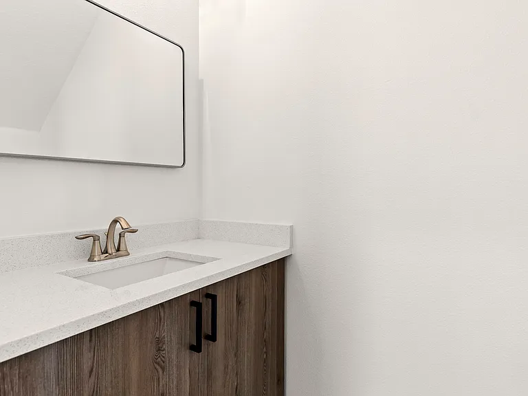 210 E Columbus Dr #1 — Photo 15