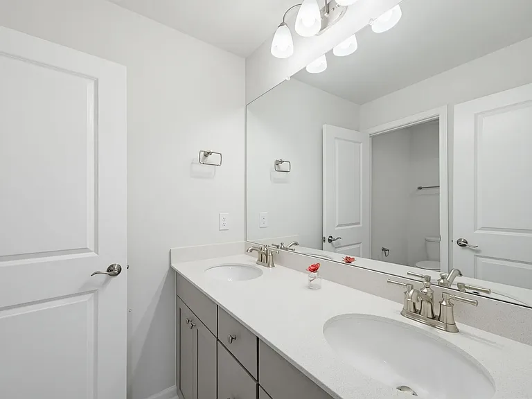2109 Sun Vibes Way — Photo 27