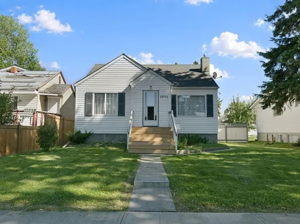 12035 83rd St NW, Edmonton, AB T5B 2Z7