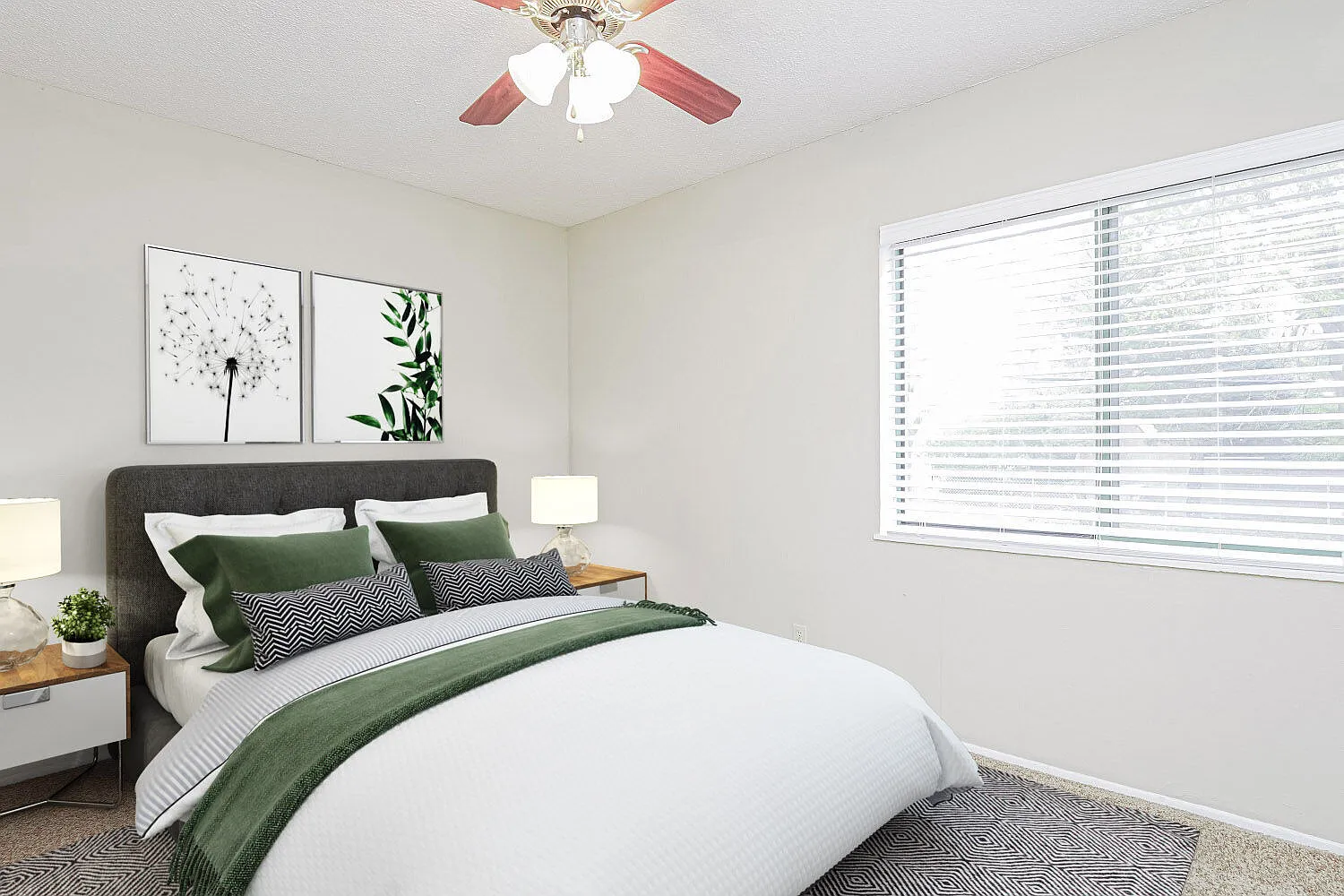 Courtyard Apartments — Photo 4