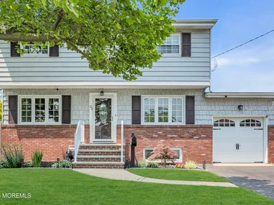 33 Fleetwood Drive, Hazlet, NJ, 07730