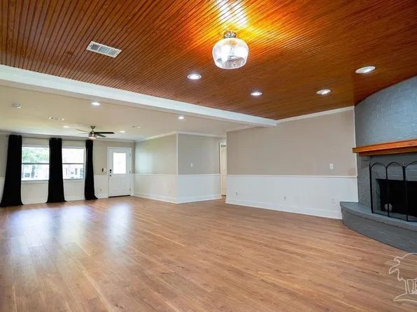 1202 Watson Ave, Pensacola, FL 32503