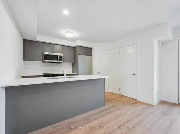 940 Saint David St N #41, Centre Wellington, ON N1M 2J9