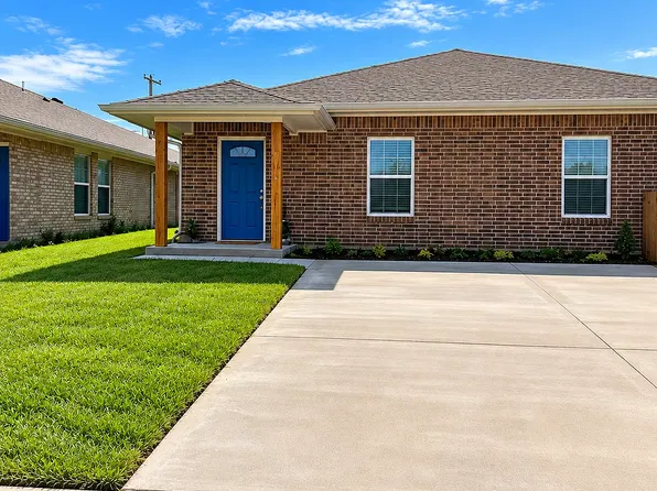 2118 SW Charles Whitlow Ave, Lawton, OK 73501
