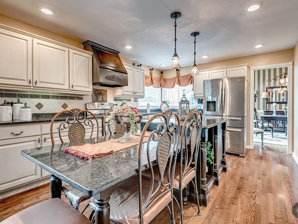 4844 Snapjack Cir, Naperville, IL 60564 | Zillow