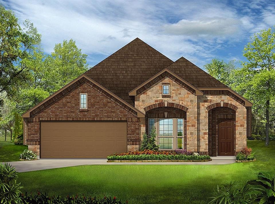 1st image of 916 Summer Ln