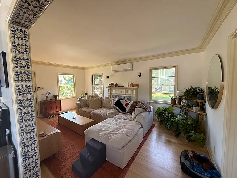 1425 Allison Ave — Photo 5