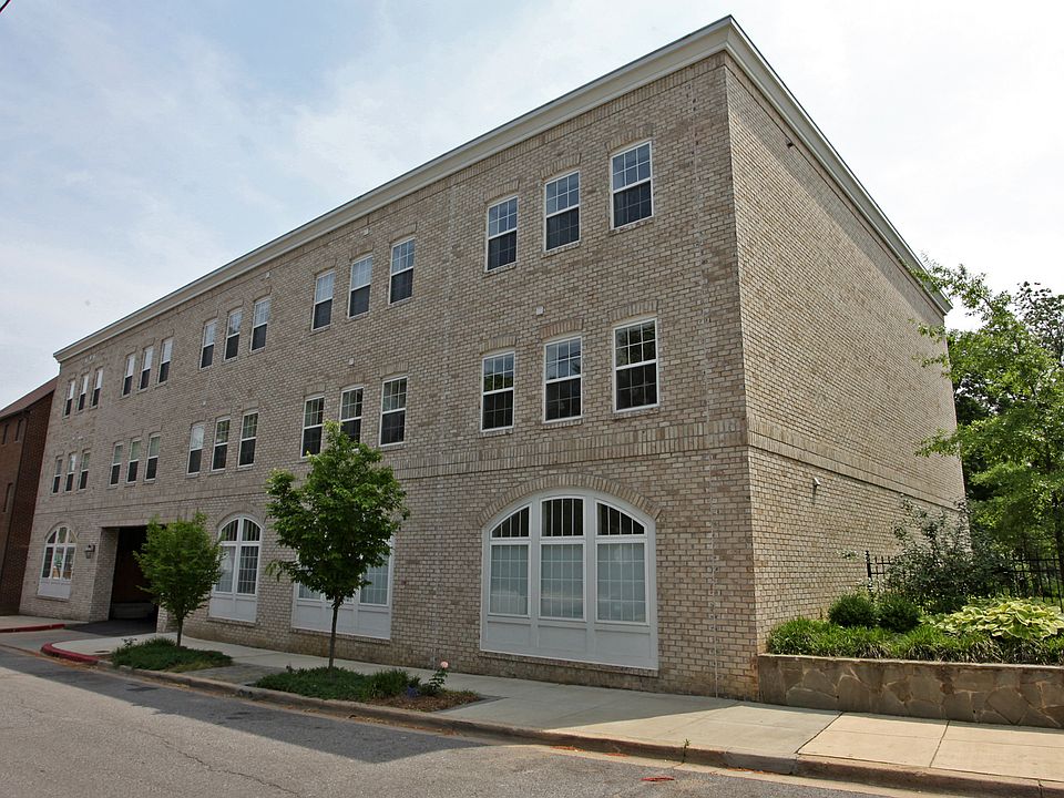 1st image of 43 Shaw Street #G